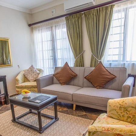 แอท เฮอริเทจ เฮาส์ Bed & Breakfast เซนต์ลูเซีย ภายนอก รูปภาพ